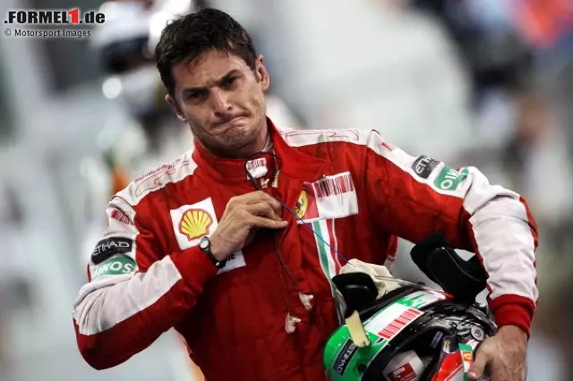 Foto zur News: Giancarlo Fisichella (2009): Er ist nicht nur der bis heute letzte Italiener im Ferrari-Cockpit. Er ist auch der letzte Pilot, der im Ferrari kein Rennen gewinnen kann. Ende der Saison 2009 springt er fünfmal für den verletzten Felipe Massa ein - und bleibt fünfmal ohne Punkte. Es sind gleichzeitig seine letzten Formel-1-Rennen.