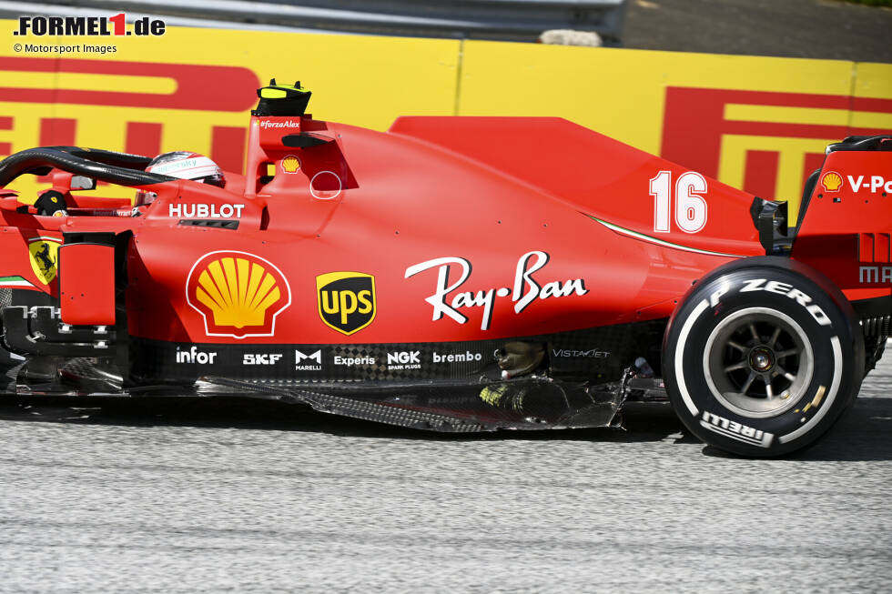 Charles Leclerc (6): Den Teamkollegen abschießen ist ein absolutes No-Go im Rennsport. Die Redaktion ist sich einig: Für solche Fälle existiert die Note 6 in unserem System. Vermutlich würde uns der Monegasse, der sich am Sonntag als "Arschloch" bezeichnete, hier sogar selbst zustimmen ... Charles Leclerc (6): Den Teamkollegen abschießen ist ein absolutes No-Go im Rennsport. Die Redaktion ist sich einig: Für solche Fälle existiert die Note 6 in unserem System. Vermutlich würde uns der Monegasse, der sich am Sonntag als "Arschloch" bezeichnete, hier sogar selbst zustimmen ...