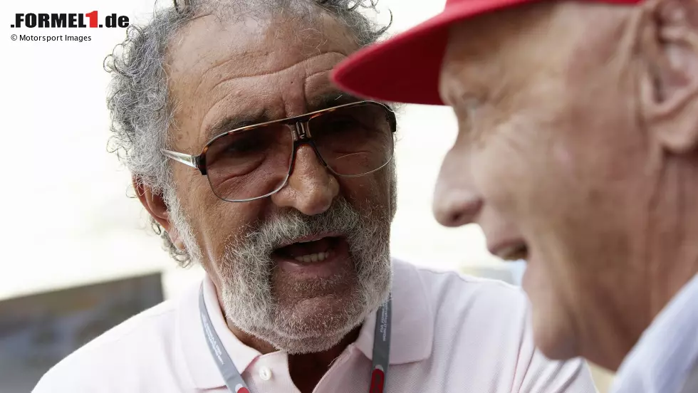 Foto zur News: Über andere Manager, die sich reindrängen wollten: &quot;In der Hochzeit bei Ferrari haben etliche Manager versucht, Ion Tiriac und wie sie alle heißen, an den Michael dranzukommen. Seine Aussage war immer die gleiche: &#039;Never change a winning team.&#039; Er war immer für mich da, an meiner Seite. Das hat ihn ausgezeichnet.&quot;