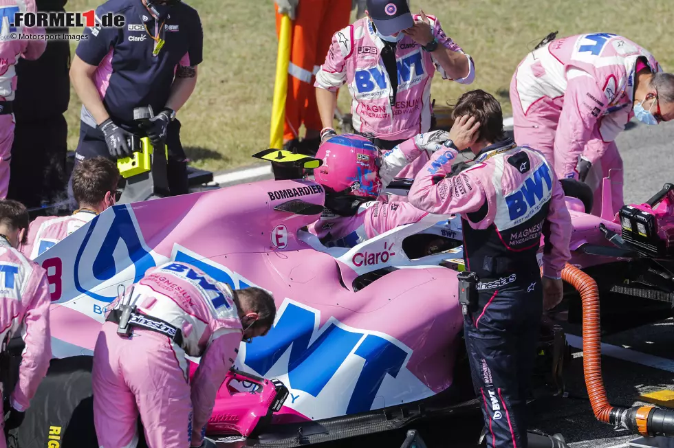 ... in Mugello ein entsprechendes Update erhalten hatte. Damit hatte der Seitenkasten des RP20 eine deutlich kantigere Kontur erhalten. Der neue AMR21 ... Foto zur News: ... in Mugello ein entsprechendes Update erhalten hatte. Damit hatte der Seitenkasten des RP20 eine deutlich kantigere Kontur erhalten. Der neue AMR21 ...