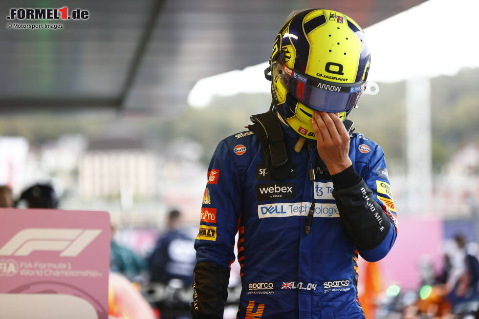 Lando Norris ist es passiert: Er führte im Russland-Grand-Prix 2021 in Sotschi souverän das Rennen an. Dann kam der Regen und Norris wechselte zu spät auf Intermediates. Der erste Sieg zum greifen nah - verpasst! Doch damit ist Norris in der Formel 1 kein Einzelfall, wie unsere Fotostrecke zeigt! Lando Norris ist es passiert: Er führte im Russland-Grand-Prix 2021 in Sotschi souverän das Rennen an. Dann kam der Regen und Norris wechselte zu spät auf Intermediates. Der erste Sieg zum greifen nah - verpasst! Doch damit ist Norris in der Formel 1 kein Einzelfall, wie unsere Fotostrecke zeigt!