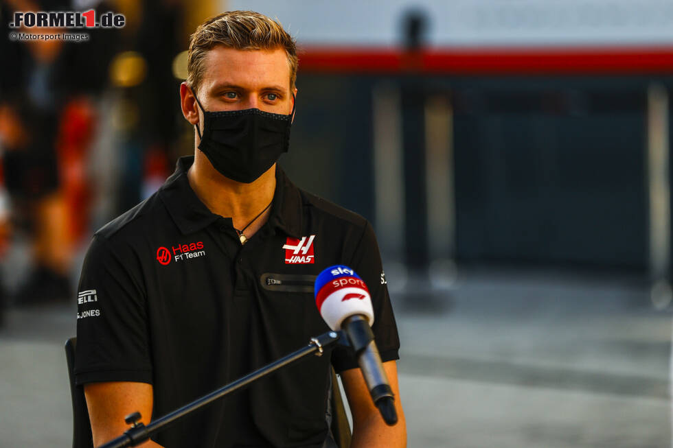 Für Mick Schumacher erfüllt sich 2021 der Traum von der Formel 1. Der amtierende Meister der Formel 2 geht für Haas an den Start und ist neben Sebastian Vettel der zweite Deutsche in der Königsklasse. In unserer Fotostrecke zeigen wir dir, wer in den kommenden Jahren noch die Chance auf die Formel 1 hat. Für Mick Schumacher erfüllt sich 2021 der Traum von der Formel 1. Der amtierende Meister der Formel 2 geht für Haas an den Start und ist neben Sebastian Vettel der zweite Deutsche in der Königsklasse. In unserer Fotostrecke zeigen wir dir, wer in den kommenden Jahren noch die Chance auf die Formel 1 hat.
