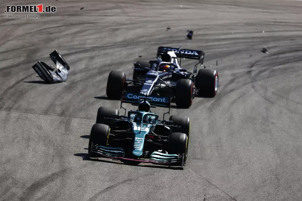 Foto zur News: Yuki Tsunoda (5): Nur P13 im Qualifying, wo Gasly auf P5 kam. Hat mit der übermotivierten Attacke gegen Stroll einen Unfall verursacht, der beide Autos beschädigt hat. Damit war seine Punktechance dahin. Plus: Die Unfallfolgen - Gelbphasen - haben Schwesterteam Red Bull im Duell mit Mercedes eher geschadet.