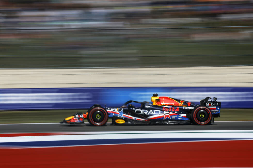 Foto zur News: Und ebenfalls 2023 fährt Red Bull in &quot;Stars and stripes&quot; - natürlich beim USA-Grand-Prix auf dem Circuit of The Americas in Austin.