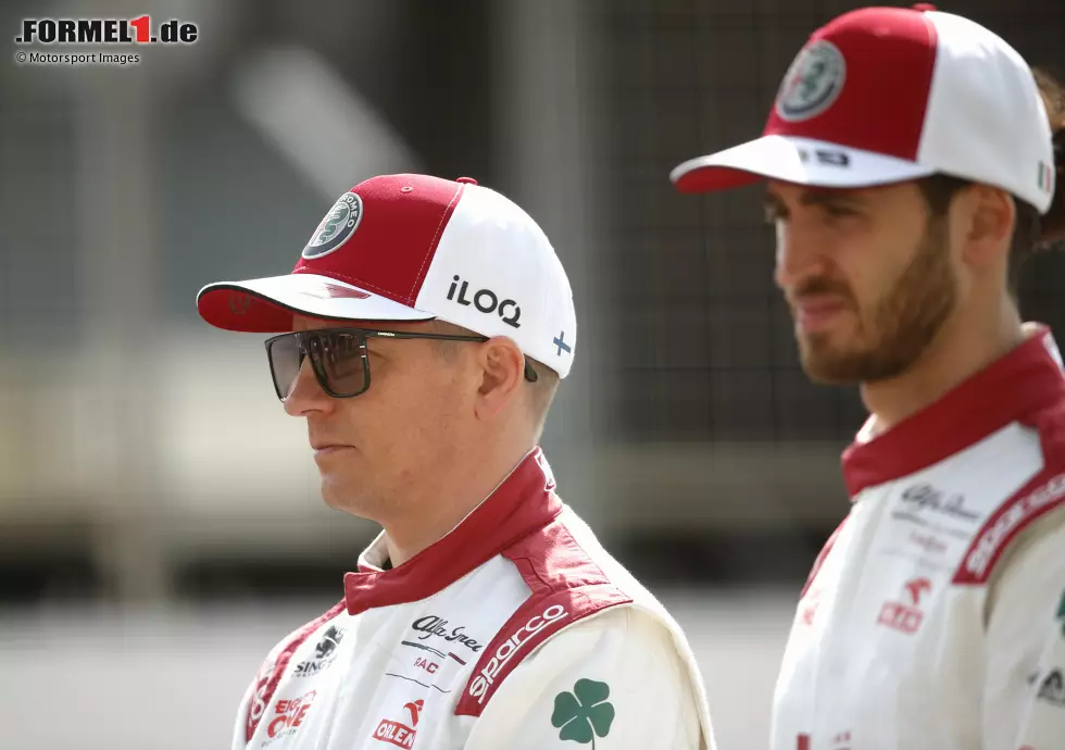 Kimi Räikkönen (Alfa Romeo): 4 Punkte - Falsche Startposition in Budapest (1), falsche Boxeneinfahrt in Mugello (1) und Kollision am Nürburgring (2) Foto zur News: Kimi Räikkönen (Alfa Romeo): 4 Punkte - Falsche Startposition in Budapest (1), falsche Boxeneinfahrt in Mugello (1) und Kollision am Nürburgring (2)