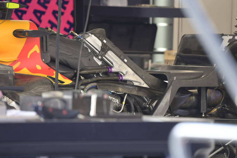 Foto zur News: Red Bull RB16B: Antriebsstrang