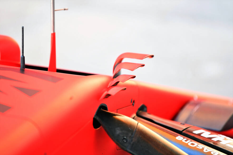 Foto zur News: Ferrari SF21: Winglets