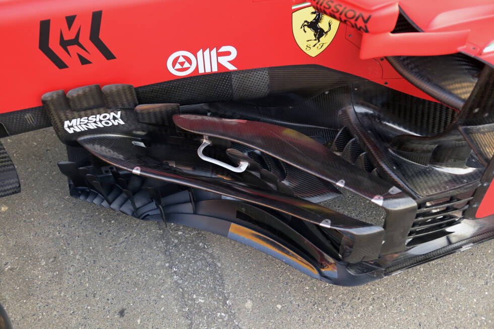 Foto zur News: Ferrari SF21: Windabweiser