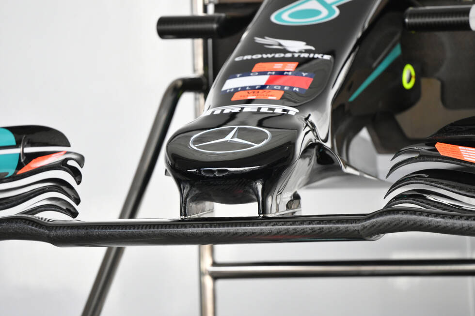 Foto zur News: Mercedes W12: Nase