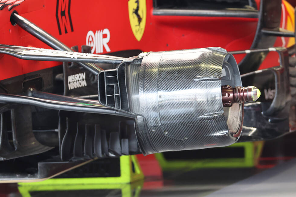 Foto zur News: Ferrari SF21: Vorderrad-Bremse