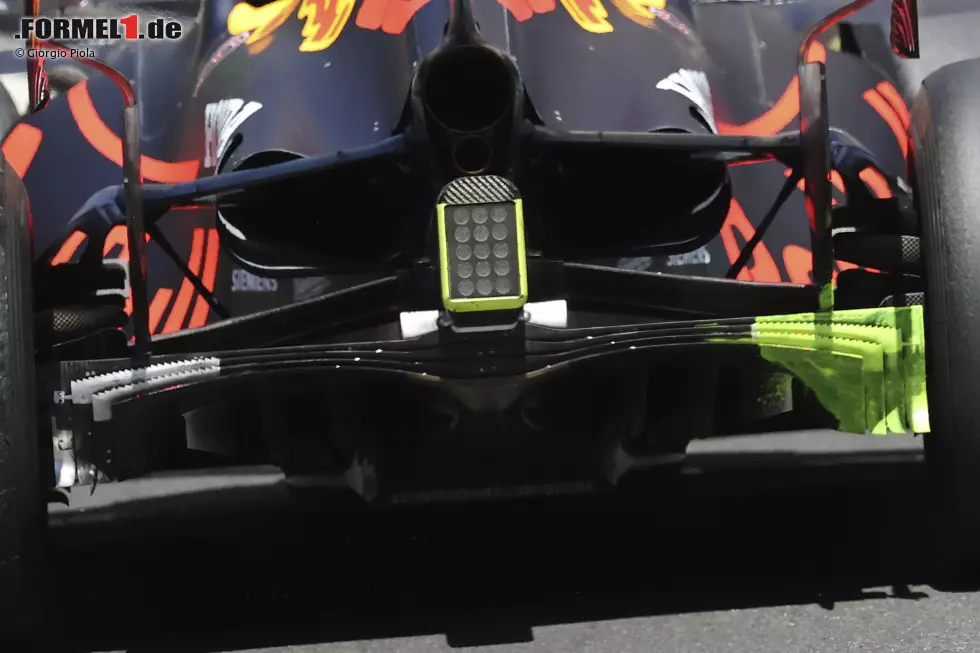 Foto zur News: Red Bull RB16B: Diffusor