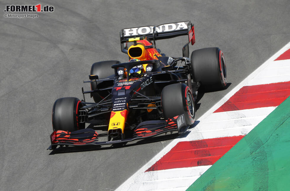 Verstappen hat die neuen Teile im ersten Freien Training ausprobiert und für gut befunden. Für das zweite Freie Training kam dann auch Perez in den Genuss der Updates, die für das restliche Wochenende am Auto bleiben sollen. Und damit gehen wir jetzt ins Detail! Verstappen hat die neuen Teile im ersten Freien Training ausprobiert und für gut befunden. Für das zweite Freie Training kam dann auch Perez in den Genuss der Updates, die für das restliche Wochenende am Auto bleiben sollen. Und damit gehen wir jetzt ins Detail!