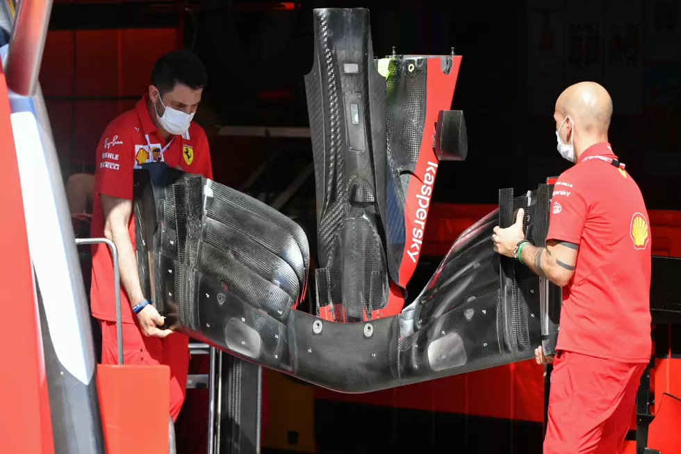 Foto zur News: Ferrari SF21: Frontflügel