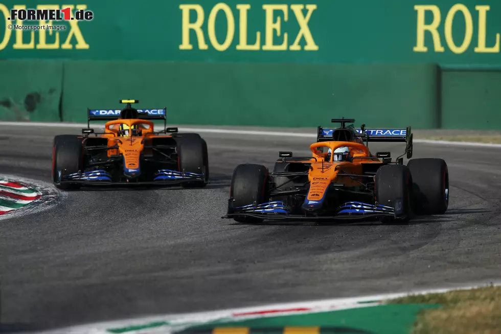 Lando Norris (1): Hätte das Rennen vielleicht gewinnen können, verzichtete aber darauf, den Teamkollegen anzugreifen. Zeichnete sich in Monza als Teamplayer aus und blockte nach hinten in Sprint und Rennen fast alle Angriffe auf McLaren ab. Dafür gibt's von uns (mit leichten Abzügen für die etwas schlechteren Starts) die Bestnote! Foto zur News: Lando Norris (1): Hätte das Rennen vielleicht gewinnen können, verzichtete aber darauf, den Teamkollegen anzugreifen. Zeichnete sich in Monza als Teamplayer aus und blockte nach hinten in Sprint und Rennen fast alle Angriffe auf McLaren ab. Dafür gibt's von uns (mit leichten Abzügen für die etwas schlechteren Starts) die Bestnote!