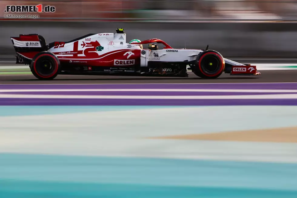 Foto zur News: 2021: Alfa-Romeo-Ferrari C41 / Fahrer: Kimi Räikkönen, Antonio Giovinazzi