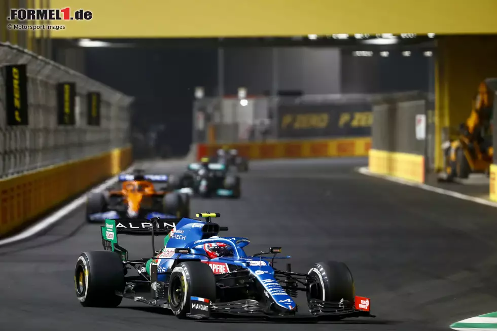 Esteban Ocon (2): Ja, auch er hat von der roten Flagge profitiert. Trotzdem war das auch davon angesehen ein starkes Wochenende, was auch der Vorsprung auf den Teamkollegen in Quali und Rennen verdeutlicht. Am Ende fehlen nur wenige Meter zum zweiten Alpine-Podium in Folge. Viel mehr kann man nicht erwarten. Eine gute 2. Foto zur News: Esteban Ocon (2): Ja, auch er hat von der roten Flagge profitiert. Trotzdem war das auch davon angesehen ein starkes Wochenende, was auch der Vorsprung auf den Teamkollegen in Quali und Rennen verdeutlicht. Am Ende fehlen nur wenige Meter zum zweiten Alpine-Podium in Folge. Viel mehr kann man nicht erwarten. Eine gute 2.