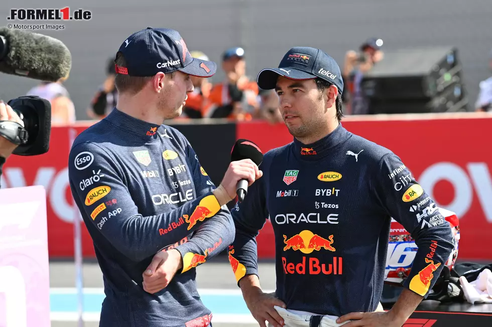 ... Red Bull, die ihre Lehren aus Spielberg gezogen haben und alles auf die Karte Sonntag setzen. Reicht das, um Ferrari zu schlagen? Es dürfte vor allem auf einen Faktor ankommen ... Foto zur News: ... Red Bull, die ihre Lehren aus Spielberg gezogen haben und alles auf die Karte Sonntag setzen. Reicht das, um Ferrari zu schlagen? Es dürfte vor allem auf einen Faktor ankommen ...