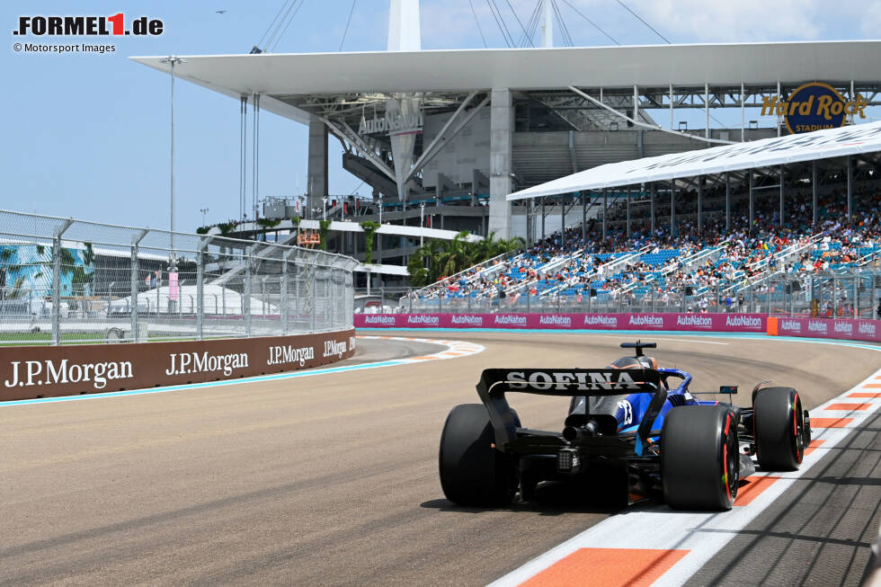 Die wichtigsten Fakten zum Formel-1-Freitag in Miami: Wer schnell war, wer nicht und wer überrascht hat - alle Infos dazu in dieser Fotostrecke! Die wichtigsten Fakten zum Formel-1-Freitag in Miami: Wer schnell war, wer nicht und wer überrascht hat - alle Infos dazu in dieser Fotostrecke!