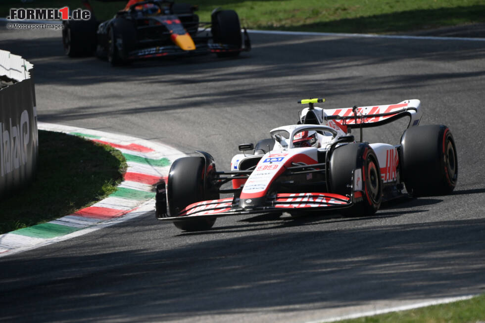 Die wichtigsten Fakten zum Formel-1-Freitag in Monza: Wer schnell war, wer nicht und wer überrascht hat - alle Infos dazu in dieser Fotostrecke! Die wichtigsten Fakten zum Formel-1-Freitag in Monza: Wer schnell war, wer nicht und wer überrascht hat - alle Infos dazu in dieser Fotostrecke!