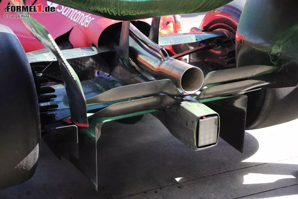 Foto zur News: Ferrari F1-75: Diffusor