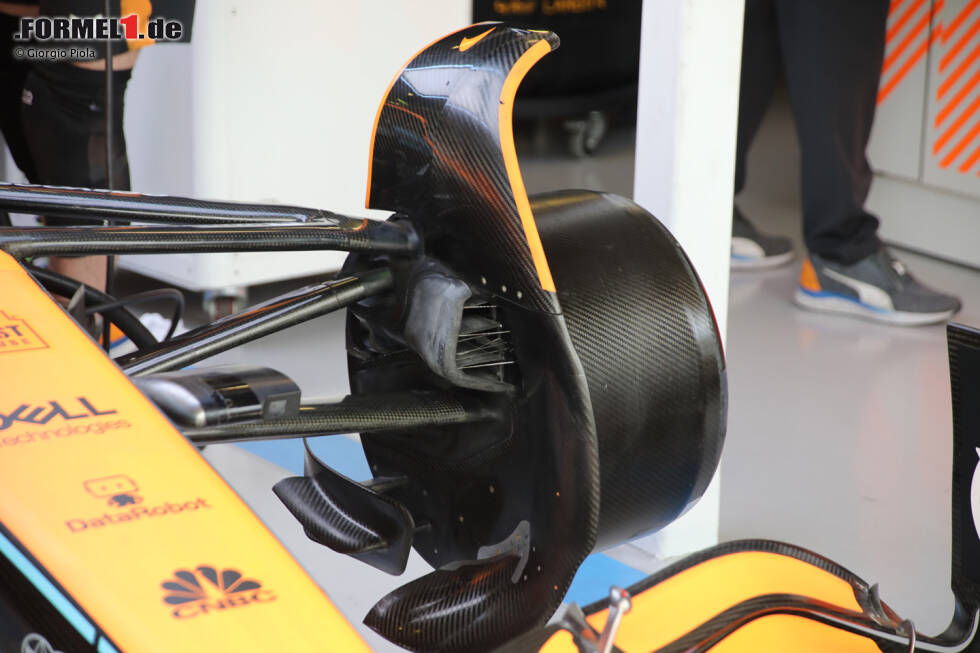 Foto zur News: McLaren MCL36: Luftleitblech