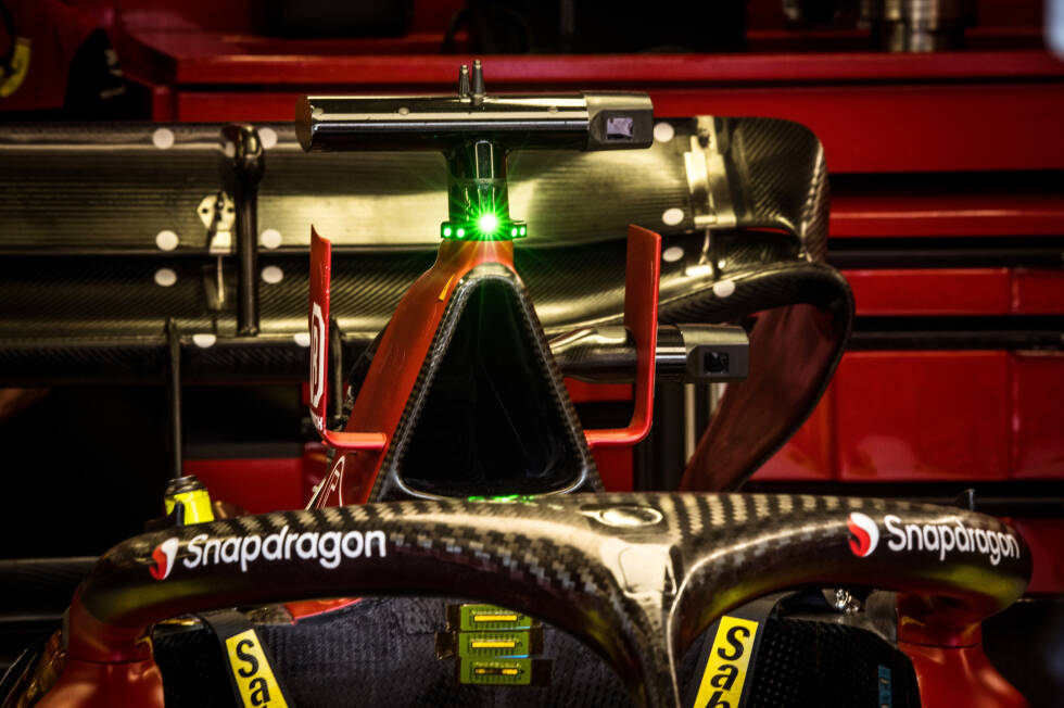 Foto zur News: Ferrari F1-75: Airbox