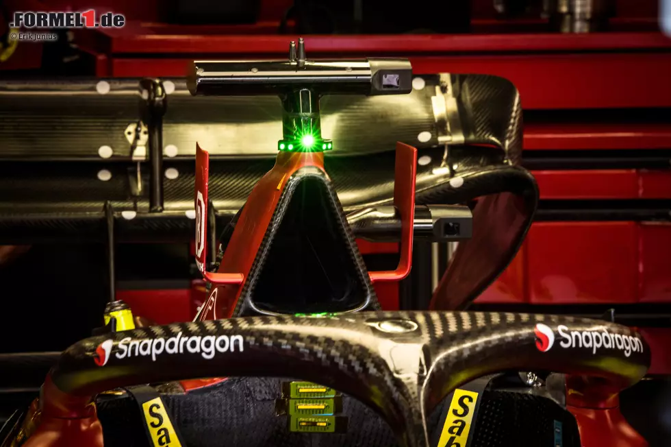 Foto zur News: Ferrari F1-75: Airbox
