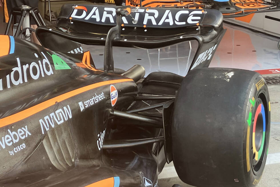 Foto zur News: McLaren MCL36: Heckflügel