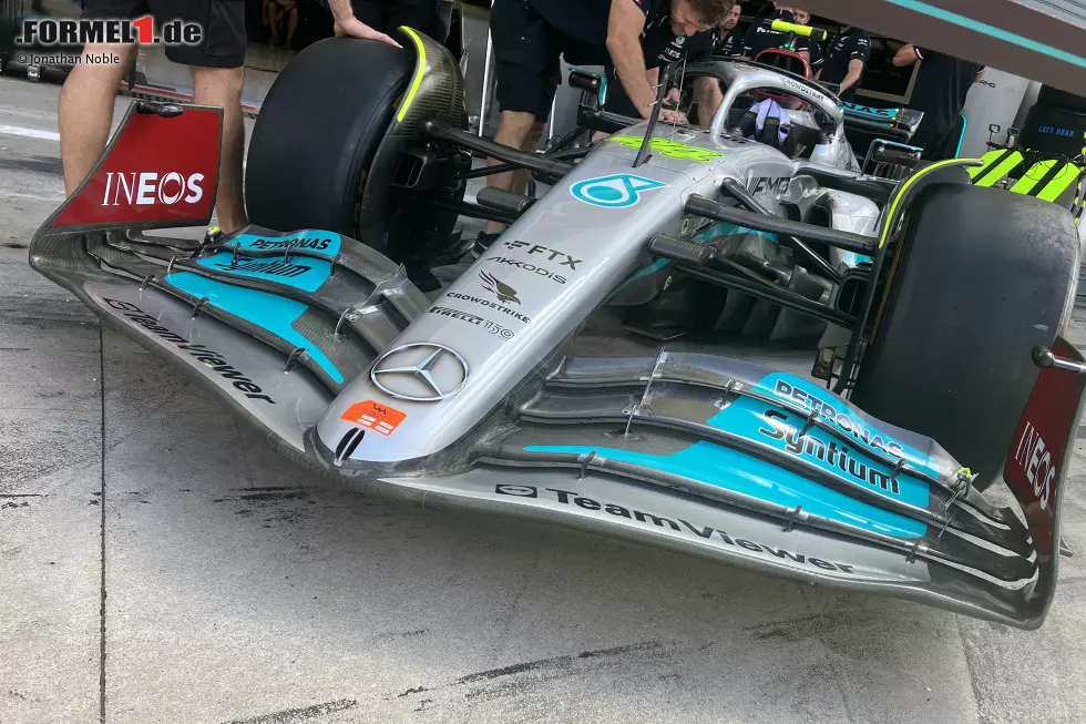 Foto zur News: Mercedes W13: Frontflügel