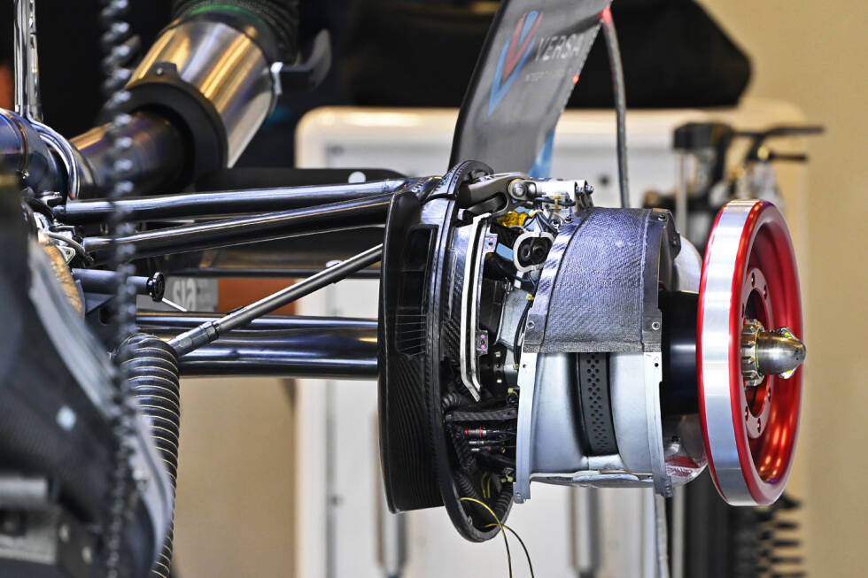 Foto zur News: Williams FW44: Hinterrad-Bremse