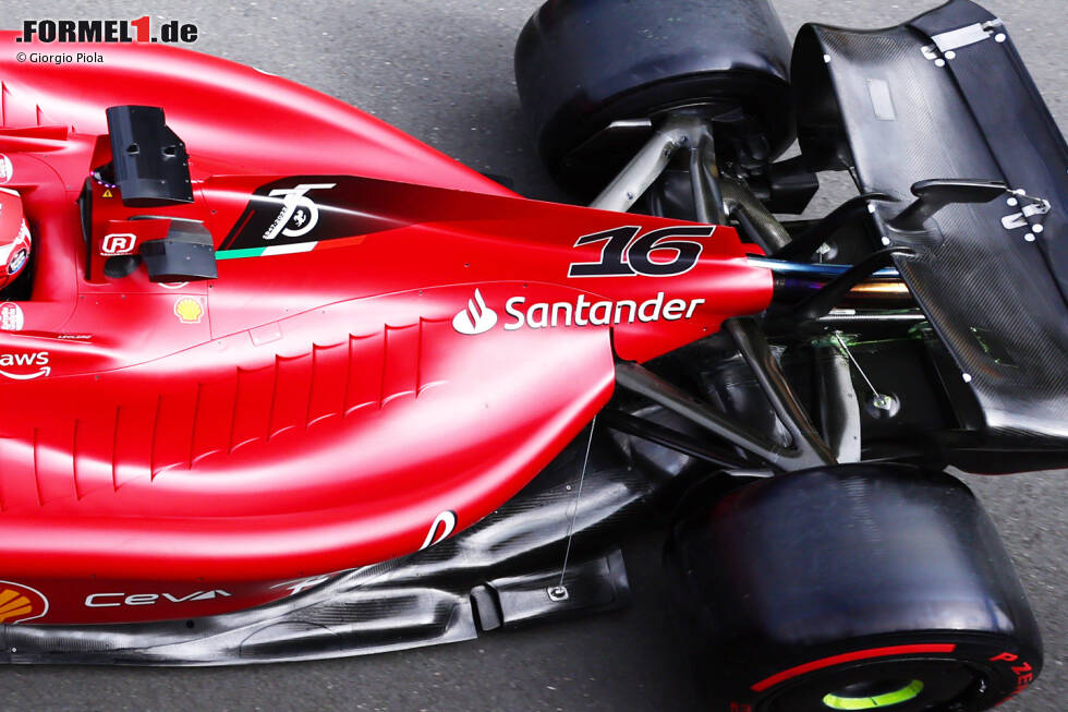 Foto zur News: Ferrari F1-75: Unterboden und Hinterrad-Aufhängung