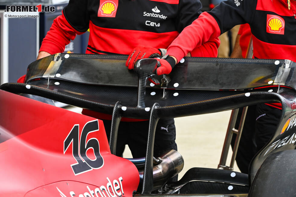 Foto zur News: Ferrari F1-75: Heckflügel