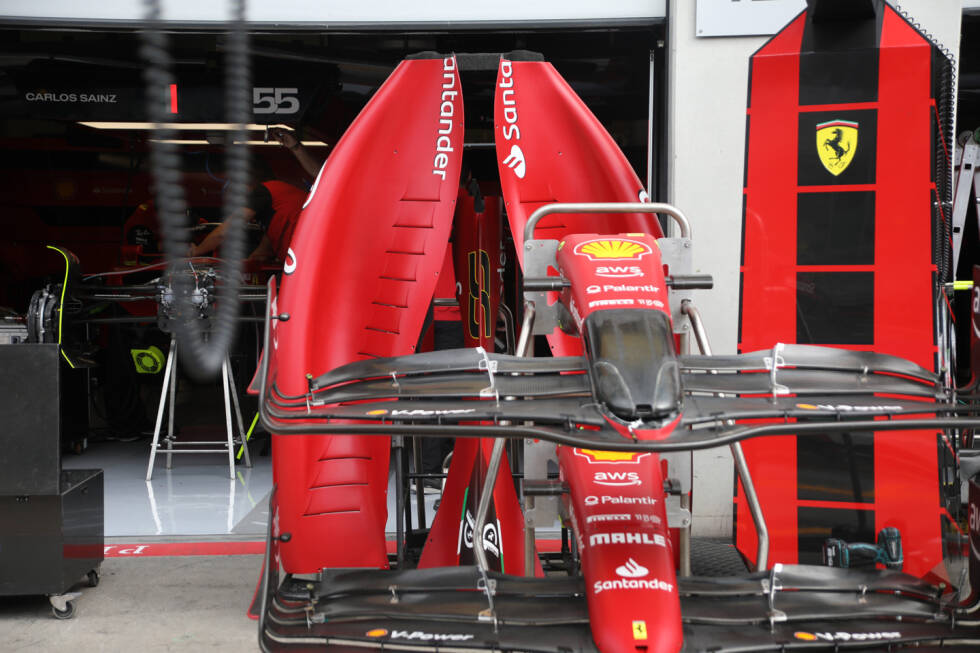 Foto zur News: Ferrari F1-75: Frontflügel und Motorhaube