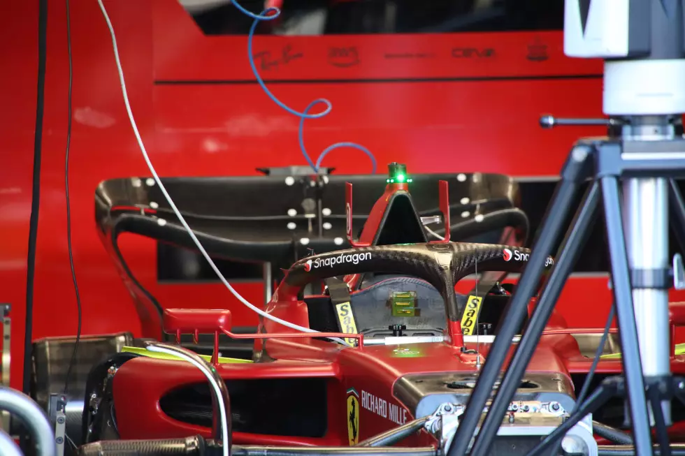 Foto zur News: Ferrari F1-75: Heckflügel