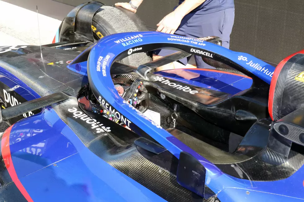 Foto zur News: Williams FW44: Halo