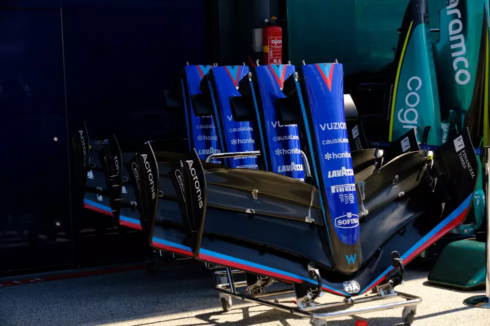 Foto zur News: Williams FW44: Frontpartie