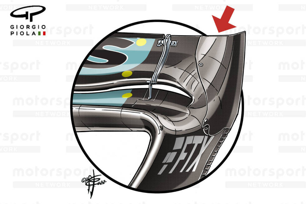 Foto zur News: Die Mercedes-Konstrukteure haben sich bei den Änderungen am Heckflügel für Frankreich anscheinend ein Beispiel an Alpine genommen, denn der Heckflügel des W13 hatte nicht den üblichen Ausschnitt in der oberen hinteren Ecke.