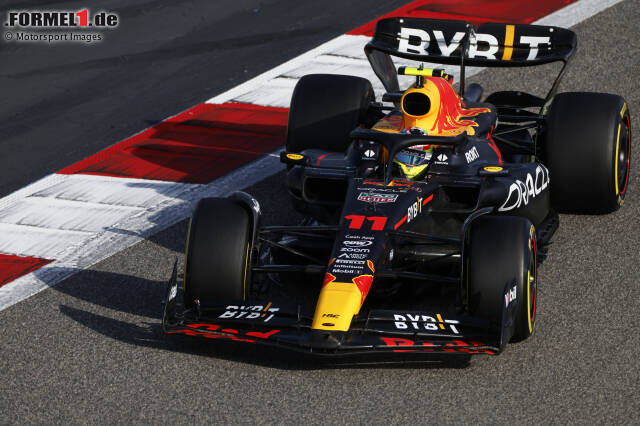 Foto zur News: Testsieger 2023: Sergio Perez (Red Bull) - Team und fahren kamen gut aus der Winterpause. Perez fuhr bei den Tests in Bahrain die Bestzeit und bewies damit, dass Red Bull mit dem RB19 ein sehr schnelles Auto gebaut hatte. Der Vorsprung auf die nächstbeste Konkurrenz: satte 0,359 Zehntelsekunden.
