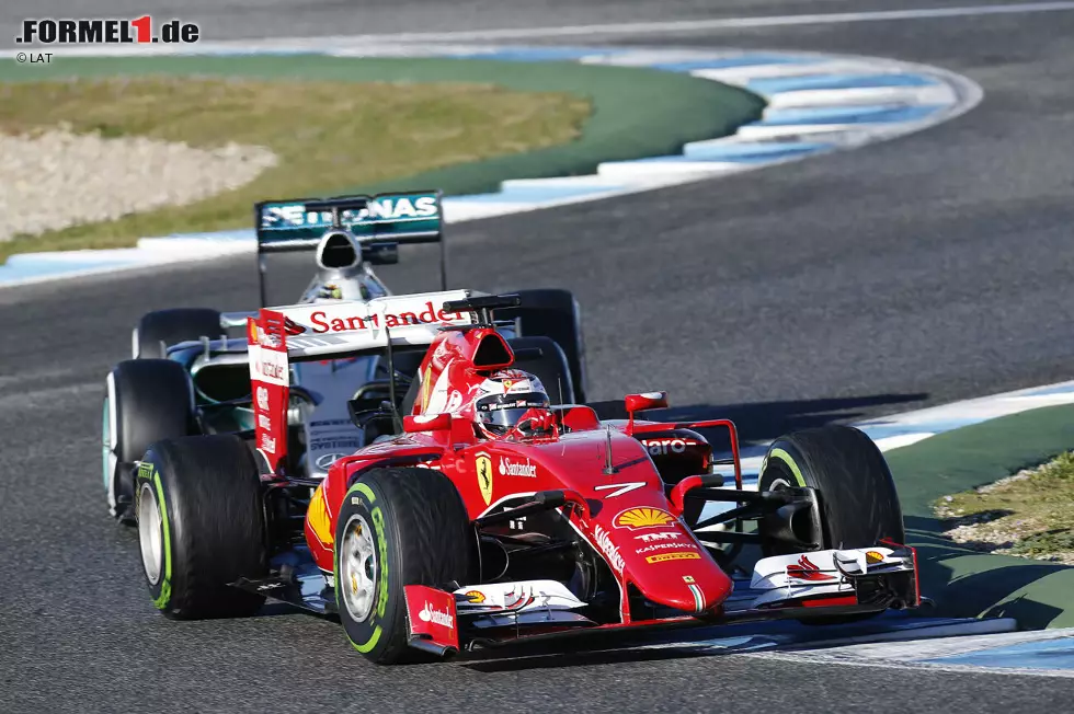 Testsieger 2015: Kimi Räikkönen (Ferrari) - Der "Iceman" war aber auch schon 2015 der Schnellste, als man sich zum Testen im spanischen Jerez traf. Auch damals lag sein Ferrari-Teamkollege Sebastian Vettel auf Rang zwei (+0,143). Foto zur News: Testsieger 2015: Kimi Räikkönen (Ferrari) - Der "Iceman" war aber auch schon 2015 der Schnellste, als man sich zum Testen im spanischen Jerez traf. Auch damals lag sein Ferrari-Teamkollege Sebastian Vettel auf Rang zwei (+0,143).
