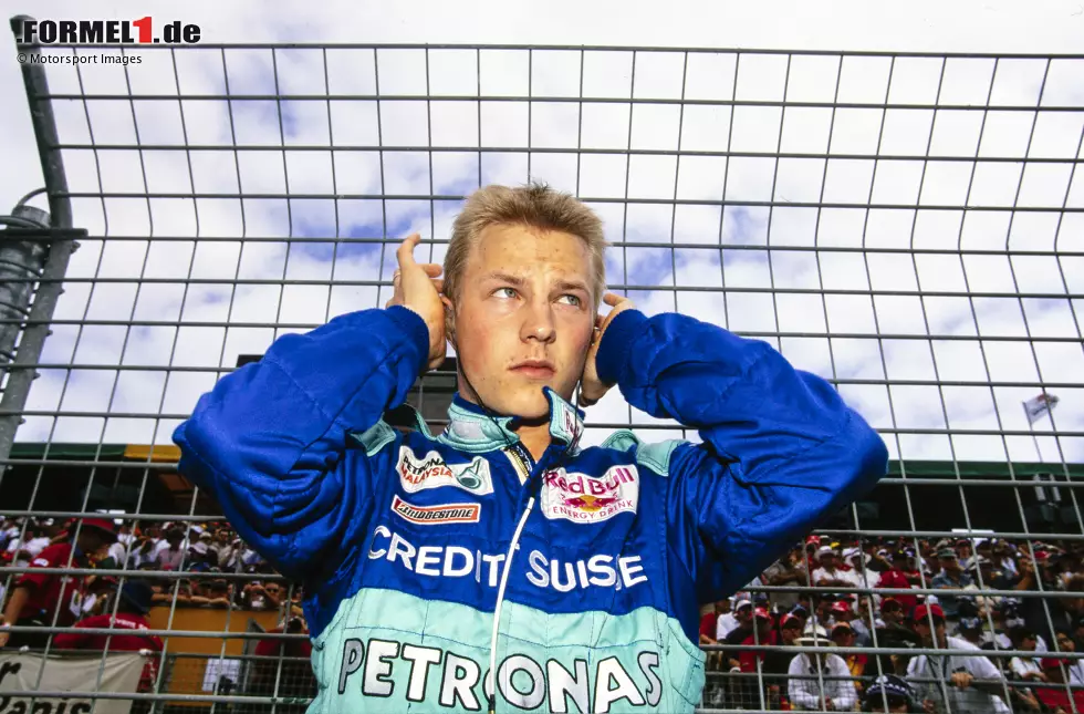 Platz 3: Kimi Räikkönen (20 Jahre, 9 Monate, 8 Tage zwischen Australien 2001 und Abu Dhabi 2021) Foto zur News: Platz 3: Kimi Räikkönen (20 Jahre, 9 Monate, 8 Tage zwischen Australien 2001 und Abu Dhabi 2021)