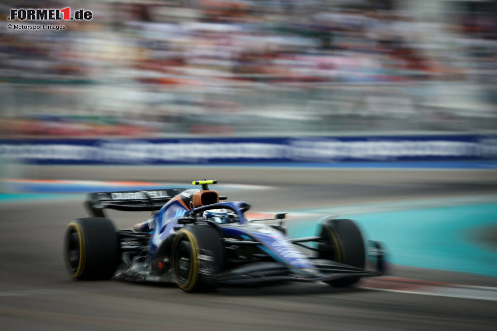 Nicholas Latifi (5): Kein Crash dieses Mal, aber er bleibt einfach zu langsam. Im Qualifying fiel das nicht so auf, weil auch der Teamkollege Probleme hatte. Im Rennen hatte Albon dann vor dem Safety-Car aber schon mehr als eine halbe Minute Vorsprung auf Latifi. So wird sein Cockpit irgendwann wackeln. Nicholas Latifi (5): Kein Crash dieses Mal, aber er bleibt einfach zu langsam. Im Qualifying fiel das nicht so auf, weil auch der Teamkollege Probleme hatte. Im Rennen hatte Albon dann vor dem Safety-Car aber schon mehr als eine halbe Minute Vorsprung auf Latifi. So wird sein Cockpit irgendwann wackeln.