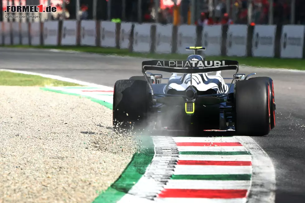 Foto zur News: Yuki Tsunoda (4): Die Leistung war gar nicht so schlecht. Viel mehr als P14 war nach einem Start vom letzten Platz nicht drin. Allerdings ziehen wir seine erneute Undiszipliniertheit ab. Selbst Franz Tost sagt, dass das Missachten von gelben Flaggen im Training und die Strafe dafür komplett unnötig waren. Das muss er in den Griff kriegen.