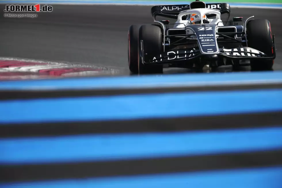 Yuki Tsunoda (3): Schwierig zu bewerten, weil er nach dem frühen Abschuss durch Ocon effektiv kein Rennen hatte. Das Qualifying lief mit dem Einzug in Q3 ordentlich, aber das hatte AlphaTauri mit dem Update ja auch erwartet. Besser als der Teamkollege, aber ihm fehlte das Rennen, um sich für eine 2 zu empfehlen. Foto zur News: Yuki Tsunoda (3): Schwierig zu bewerten, weil er nach dem frühen Abschuss durch Ocon effektiv kein Rennen hatte. Das Qualifying lief mit dem Einzug in Q3 ordentlich, aber das hatte AlphaTauri mit dem Update ja auch erwartet. Besser als der Teamkollege, aber ihm fehlte das Rennen, um sich für eine 2 zu empfehlen.