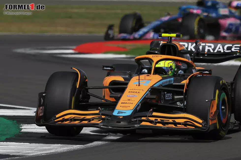 Lando Norris (2): Ist Norris so gut oder Ricciardo so schlecht? Diese Frage macht die Bewertung der beiden McLaren-Piloten regelmäßig schwierig. Vermutlich ist es eine Mischung aus beidem. So geht es auch für Norris am Ende knapp an der 1 vorbei - aus dem gleichen Grund wie bei Alonso. Foto zur News: Lando Norris (2): Ist Norris so gut oder Ricciardo so schlecht? Diese Frage macht die Bewertung der beiden McLaren-Piloten regelmäßig schwierig. Vermutlich ist es eine Mischung aus beidem. So geht es auch für Norris am Ende knapp an der 1 vorbei - aus dem gleichen Grund wie bei Alonso.