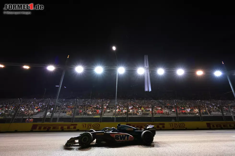 Foto zur News: Esteban Ocon (4): Viel gibt es bei dem Franzosen nicht zu sagen. Enttäuschendes Qualifying mit P18, langsamer waren nur die Williams-Fahrer. Im Rennen dann im Feld festgesteckt, bis irgendwann das Auto den Geist aufgegeben hat. &quot;Ausreichend&quot;, weil der Ausfall immerhin nicht seine Schuld war.