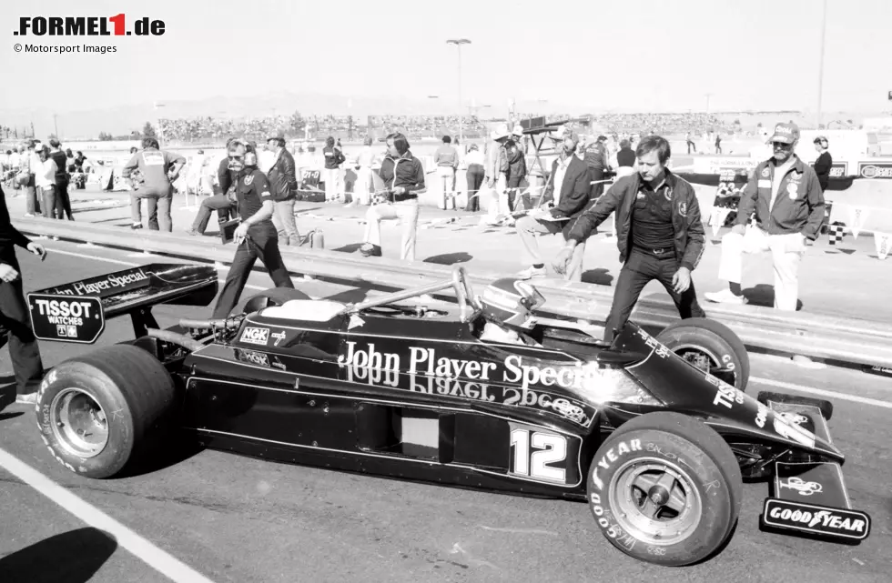 Platz 2: Nigel Mansell (176 Rennen) - Rein in Jahren gemessen wartet niemand länger auf einen WM-Titel als der Brite. Sein erstes Rennen fährt Mansell bereits 1980, den Titel holt er aber erst in seiner 13. Saison im Jahr 1992! Vorher wird er unter anderem dreimal Vizeweltmeister, verpasst den Titel 1986 lediglich um zwei Zähler. Foto zur News: Platz 2: Nigel Mansell (176 Rennen) - Rein in Jahren gemessen wartet niemand länger auf einen WM-Titel als der Brite. Sein erstes Rennen fährt Mansell bereits 1980, den Titel holt er aber erst in seiner 13. Saison im Jahr 1992! Vorher wird er unter anderem dreimal Vizeweltmeister, verpasst den Titel 1986 lediglich um zwei Zähler.