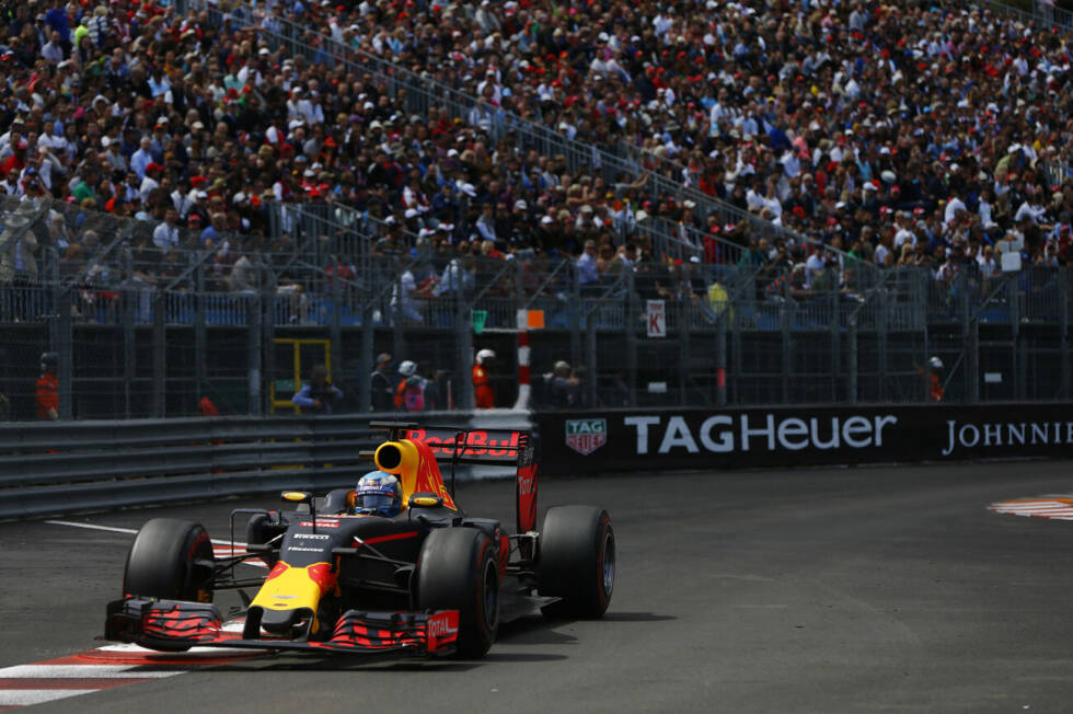 Foto zur News: Platz 8: Daniel Ricciardo (94 Rennen - Monaco 2016)