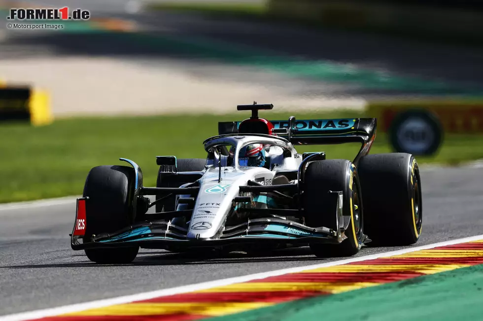 George Russell (2): Auch hier fällt die Bewertung etwas schwer, weil im Rennen der Teamkollege als Maßstab fehlte. Im Qualifying war Russell nämlich noch langsamer als Hamilton. Im Rennen dann aber als Vierter nur zwei Sekunden vom Podium weg. Kein überragendes Wochenende, aber sicher ein gutes. Foto zur News: George Russell (2): Auch hier fällt die Bewertung etwas schwer, weil im Rennen der Teamkollege als Maßstab fehlte. Im Qualifying war Russell nämlich noch langsamer als Hamilton. Im Rennen dann aber als Vierter nur zwei Sekunden vom Podium weg. Kein überragendes Wochenende, aber sicher ein gutes.
