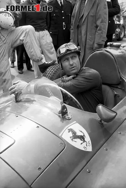 Foto zur News: Sonderfall - Juan Manuel Fangio (1956): Der Argentinier taucht trotz eines Ausfalls beim Auftakt 1956 nicht in unserer regulären Liste auf. Warum? Weil er zwar ausscheidet, anschließend aber das Auto von Luigi Musso übernimmt, was damals erlaubt ist. So scheidet Fangio aus, gewinnt das Rennen aber gleichzeitig auch und punktet damit.