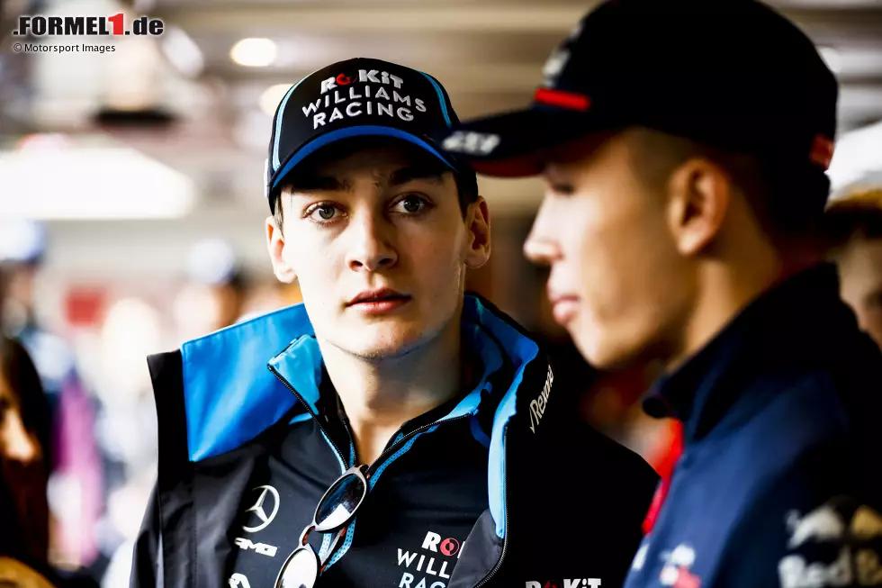 Foto zur News: Im Vergleich zu Hamilton hat George Russell noch deutlich weniger Formel-1-Jahre vorzuweisen. Er kommt 2019 in die Königsklasse und geht damals für Williams an den Start. Beim Saisonauftakt in Australien fährt er auf Platz 16.